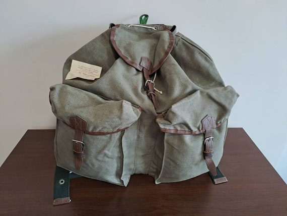 NEVER USED LARGE 1987 Vintage Military Backpack ,… - image 2