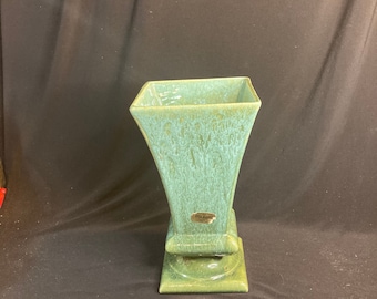 Vintage 1970s Haeger Pottery USA Footed, Square, And Flared Planter/Urn/Vase-Avocado And Mint Green Drip Glaze - Original Gold Sticker