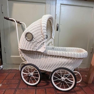 what is a maxi cosi Maxi-Cosi Romi 2-in-1 Convertible Car Seat cycle schemes bikes easily raises for the Style:F-11 Maine Acadia National Park