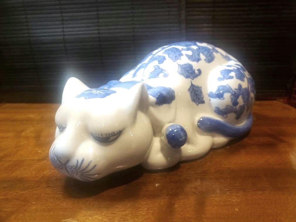 Vintage, Porcelain, Laying, Sleeping Cat, Figurine, Decorative