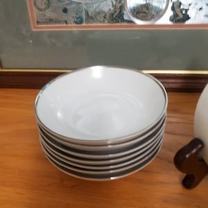 8 Vintage, Moderne, By Harmony House, White, Coupe, Platinum Trim,Fruit, Dessert, Sauce, Bowls, Pattern 206202,