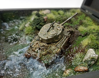 Diorama Sherman TANK M4 en coffret bois, imitation eau de résine époxy !