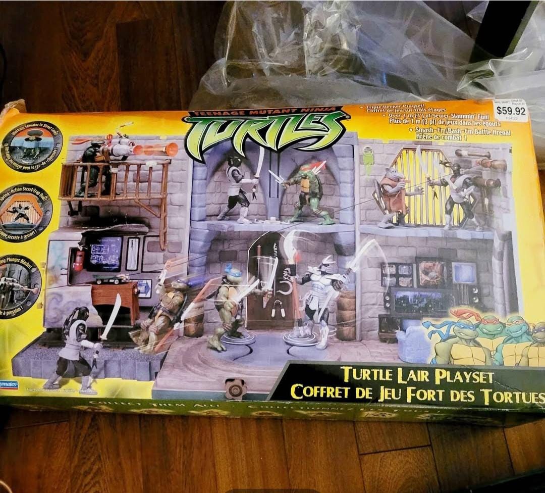 2003 TMNT タートルレア プレイセット (Playmates 製) – 未完成ですが