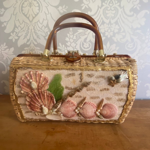 Vintage Atlas Princess Charming Handbag Shells Wicker Basket Purse Top Handle Bag 1950s Lucite