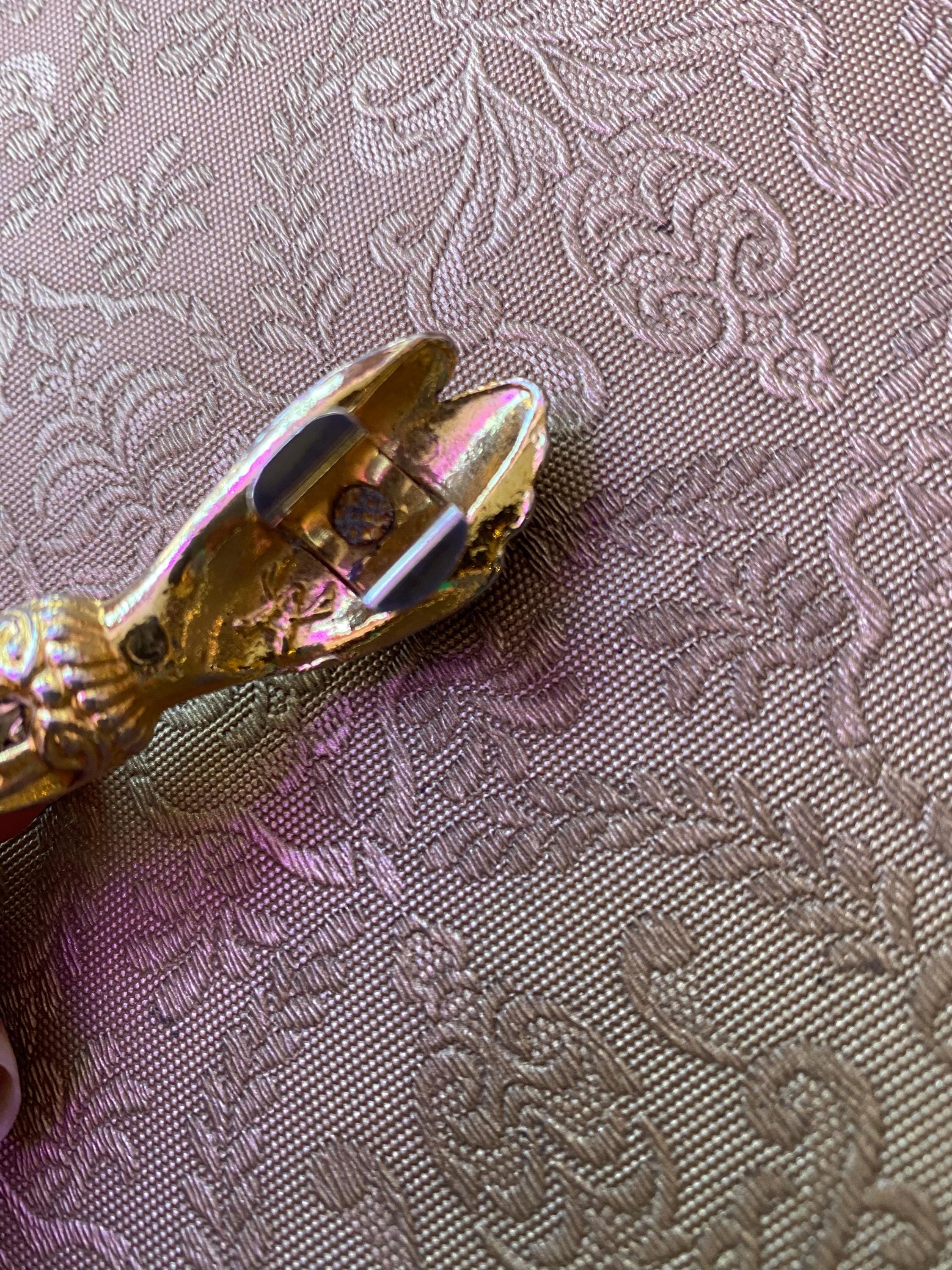 Vintage DL Auld Black and Gold Mesh Clasps Hands Belt Necklace Victorian Revival Antique Victorian Era D.L Auld Gold Mesh Hand Clasp Lariat  main image 2