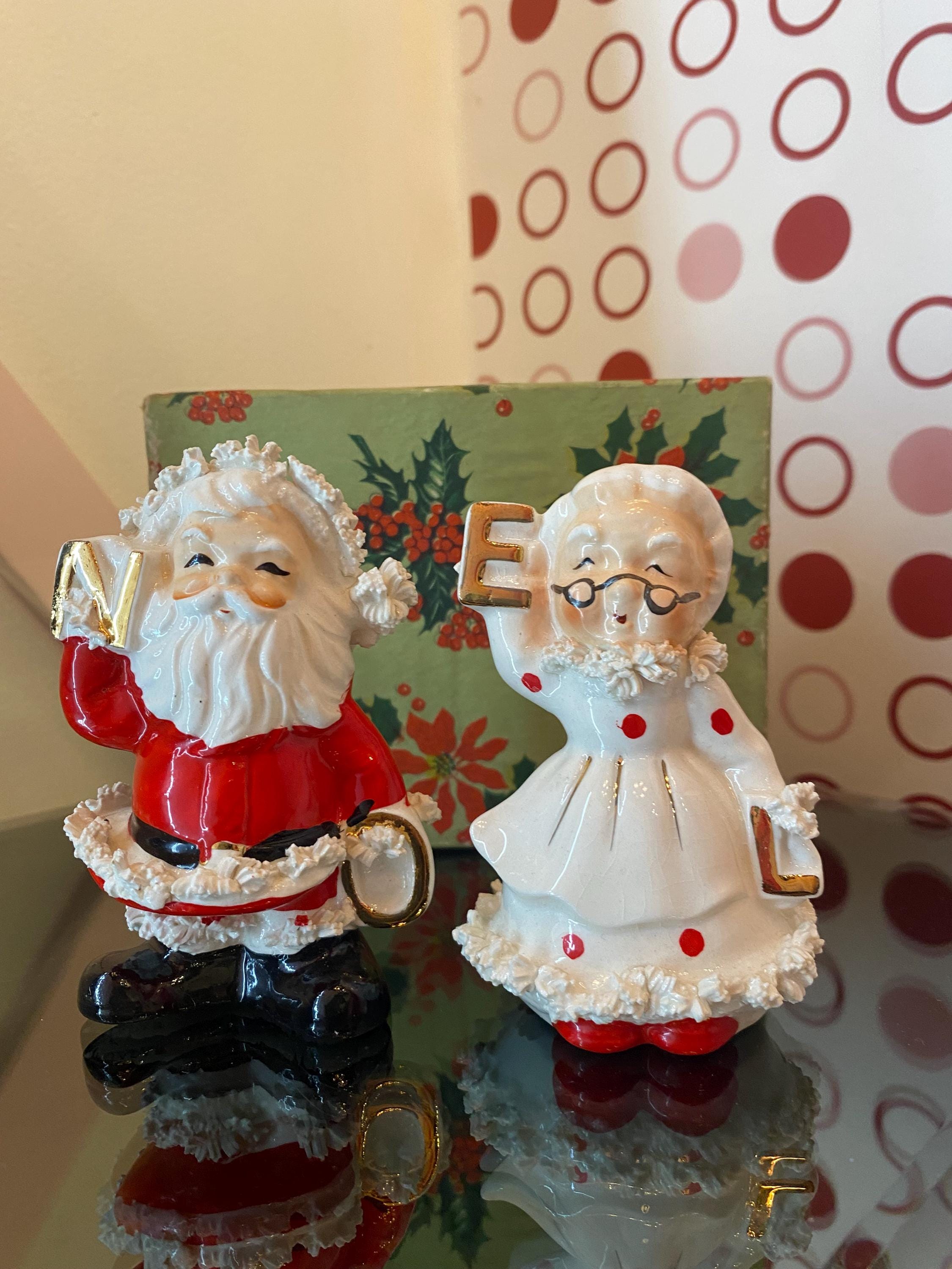 Vintage Napco Santa & Mrs. Claus Noel Salt and Pepper Shakers With