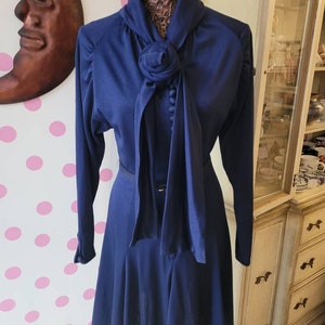 Classic Navy Dress, Vintage Jean Varon dress, Vintage Designer,Vintage London Style