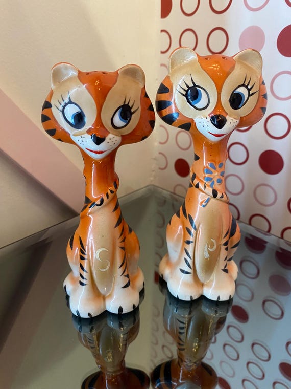 Vintage Anthropomorphic Tiger Salt and Pepper Shakers – Japan