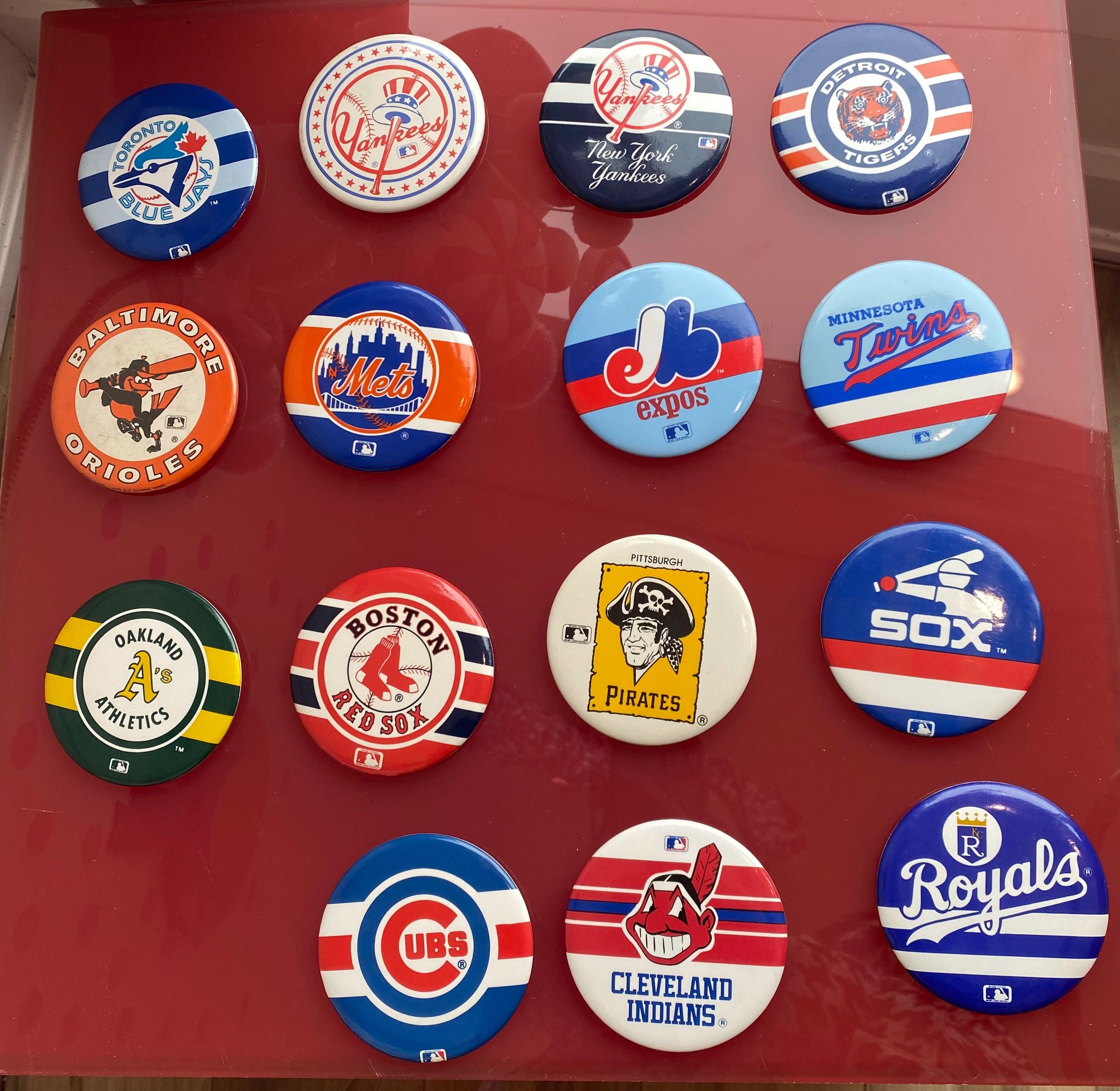 MLBチームのピンバッジ – ヴィンテージ野球ピンをお選びください