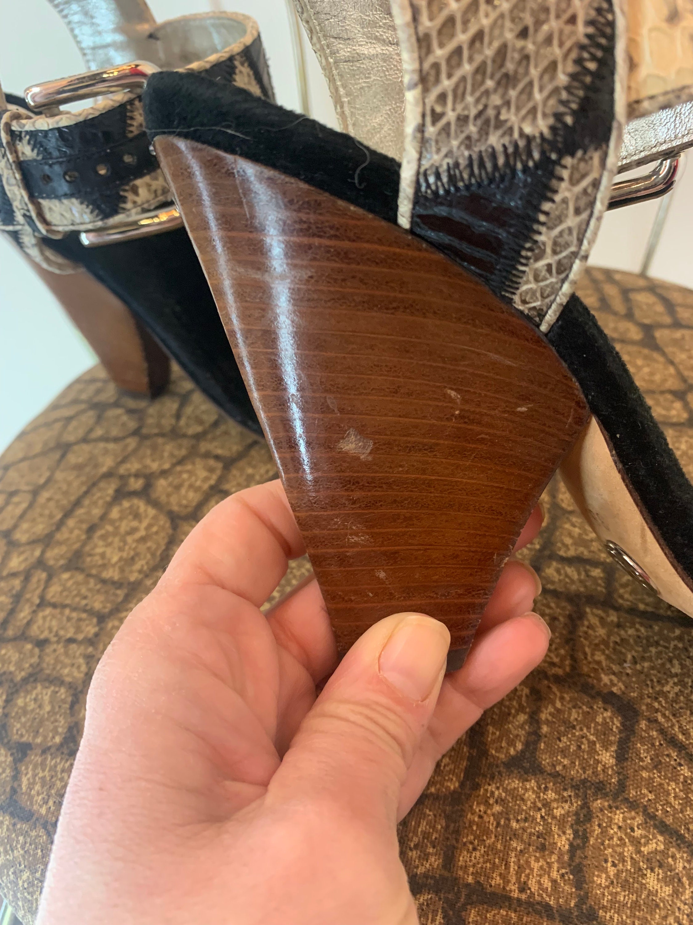 dolce and gabbana vero cuoio pumps