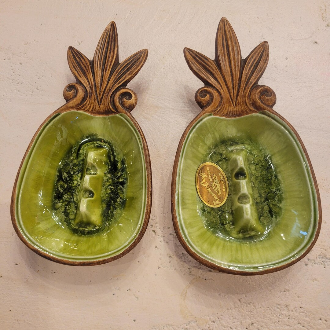 Vintage 1963 Treasure Craft of Hawaii Pineapple Ashtrays – Green