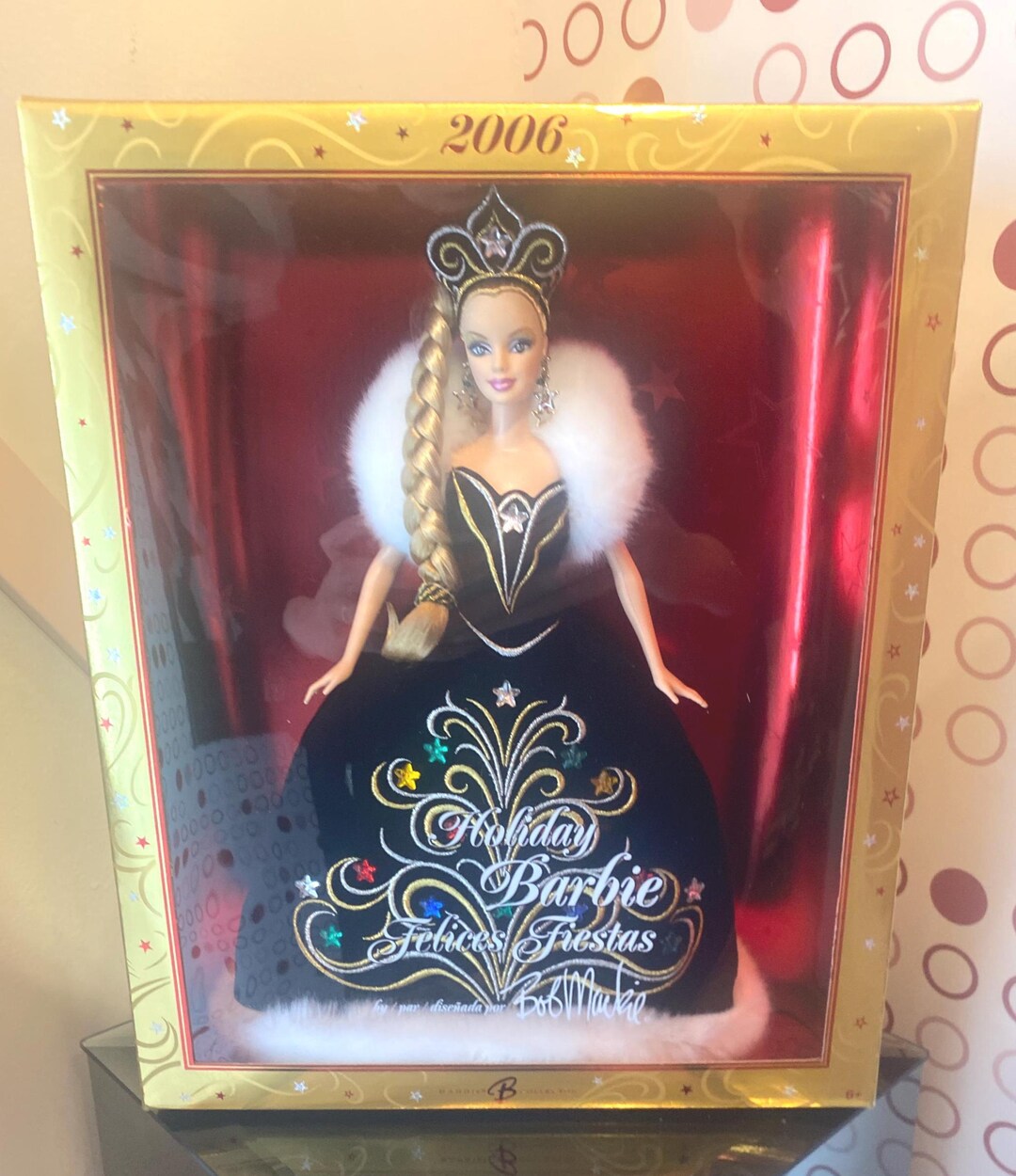 2006 Holiday Barbie Collector Doll by Bob Mackie – Elegant  display picture 1