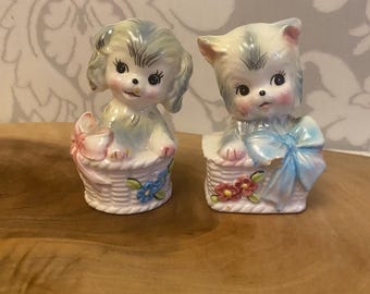 Lefton Toodles Mid Century Dog Salt and Pepper Shakers - Etsy Ireland