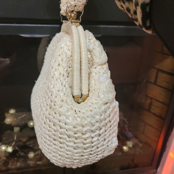 60s Raffia/beads off white purse - image 6