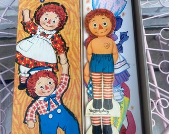 Vintage 1968 Raggedy Ann & Andy Magic Paper Dolls – Whitman Boxed