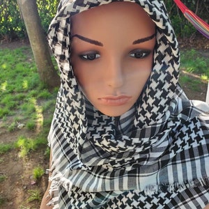 Keffiyeh Palestinian Style Head Wrap Military Scarf Shemagh Desert Scarf Sarong Face Dust/ Sun Protection cover up Shawl Unisex image 6