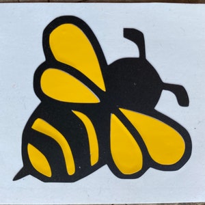 Bee vinyl car window  decal, bumblebee decal, bee sticker, mug decal, two color bee sticker,  bee flying sticker, cute bumblebee,