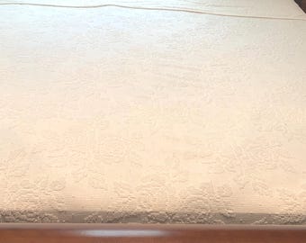 Vintage Candlewick Rose Chenille Bedspread