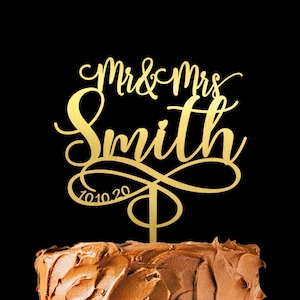 Personalised Wedding Cake Topper With Date | Custom Cake Topper With Last Name | Rustic Mr & Mrs Cake Topper For Wedding W007