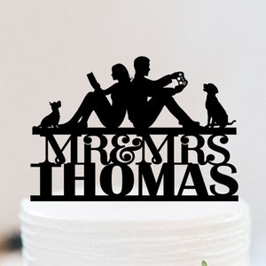 Reading Bride and Groom Wedding Cake Topper | Couple Cake Topper |  Wedding Gamer Cake Topper | Game control cake topper W194
