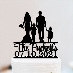 Family Wedding Cake Topper With Kids | Personalized Kids Cake Topper | Custom Bride And Groom Cake Topper | Mr and Mrs Cake Topper W123