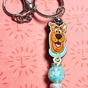 Cartoon Dog Beaded Keychain for Fans, Handmade Glitter Bead Keychain for bag or keys, Cute Dog Lover Keychain, cartoon dog withbead keychain