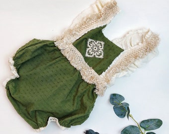 Baby Girl Cotton BUBBLE Romper,Easter cotton romper,1st birthday outfit,boho baby green romper for photographic prop