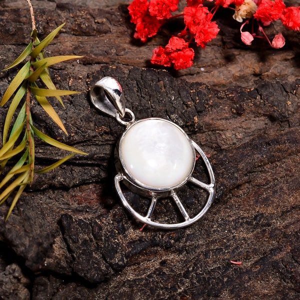 Mother Of Pearl Gemstone Handmade 925 Sterling Silver Jewelry Pendant, Natural Mother Of Pearl Pendant, Christmas Gifts, H-SP44