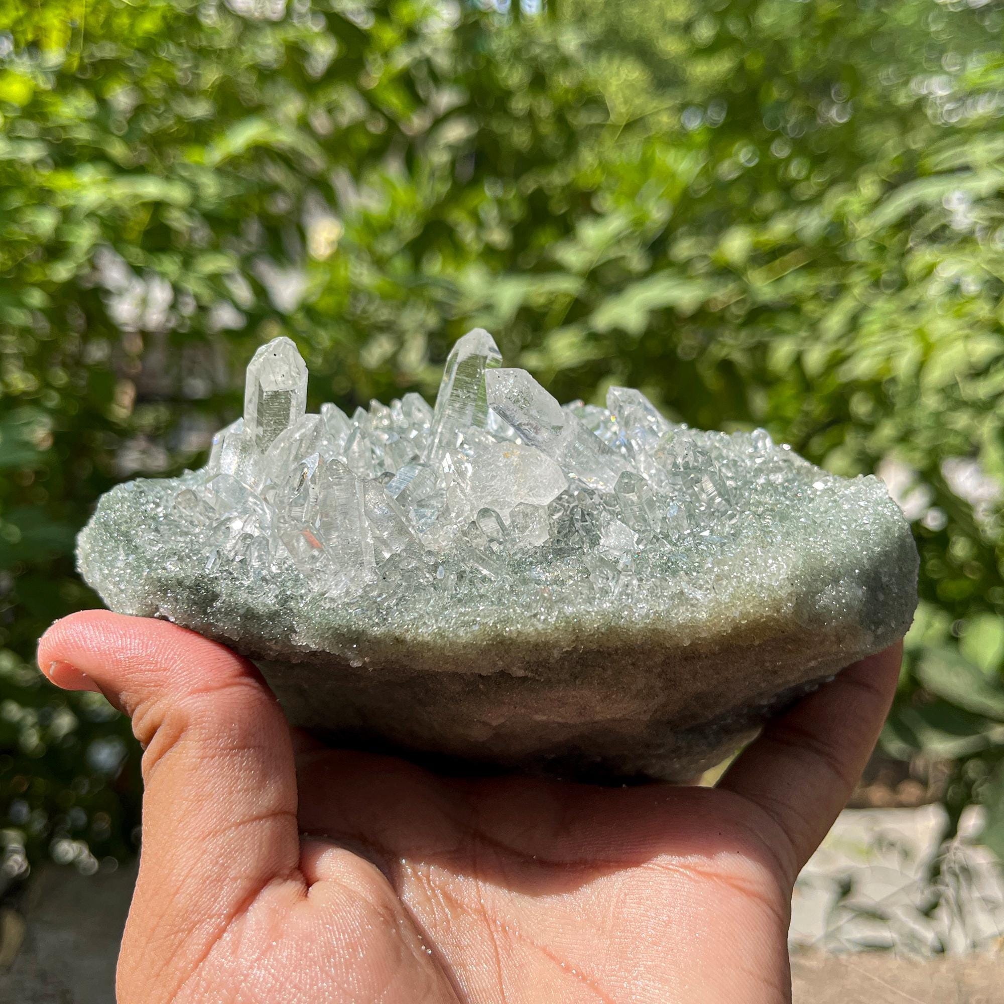 天然緑色緑泥石水晶クラスター 900g ヒマラヤ産原石標本 - Etsy 日本