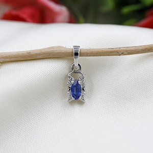 Indigo Kyanite Pendant, September Birthstone Jewelry, 925 Silver Butterfly Kyanite Necklace Jewelry, Spiritual Silver Pendant