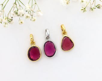 Collana con ciondolo in granato rodolite e pietra preziosa taglio rosa in argento sterling 925.