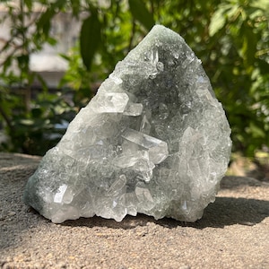 Manihar quartz - Etsy 日本