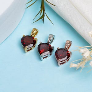 Natural Faceted Garnet Heart Pendant – 925 Sterling Silver Red Gemstone Necklace, Minimalist Jewelry, Birthday Gift for Her