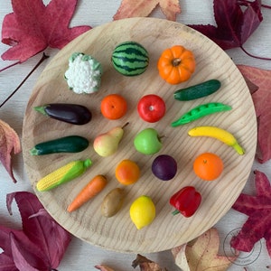 20 miniatures of fruits and vegetables made of polymer clay. Educational toys. Montessori Waldorf toys. MiniKitchen Children&#39;s Sensory Toys