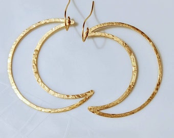 Moon Earrings, Beaten Brass Gold Large Moon Hammered Statement Earrings, Half Moon Drop Earrings, Celestial Earrings, Gold Crescent, Uk