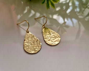 Beaten Teardrop Earring Gold Brass Hammered Statement Earrings Elegant Simple Earrings, Etsy Earrings Shop, Wedding Guest Earrings Handmade