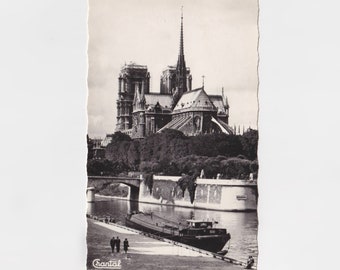 Notre Dame de Paris, Vintage postcard, Paris, The Seine, Barge, Pont de l'Archevêché