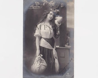 Vintage postcard, Pretty young woman, bohemian, gypsy, gypsy, Cute card