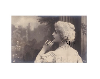 Lina Cavalieri, Carte postale vintage, La Cavalieri