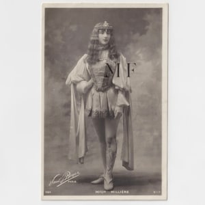 Mademoiselle Millière, Vintage Postcard, Paul Boyer Paris, French Photographer, Portrait Photographer, Paris, France