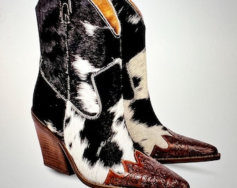 Archive 1999 Miu Miu Brown Leather Boots / Technical Clip Archive 1999 Miu Miu Brown Leather Boots / Technical Clip
