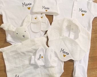 Pack naissance personnalisé / coffret naissance personnalisé / Tenue de naissance personnalisée /bébé/ maternité/ pyjama velours / 10 pièces