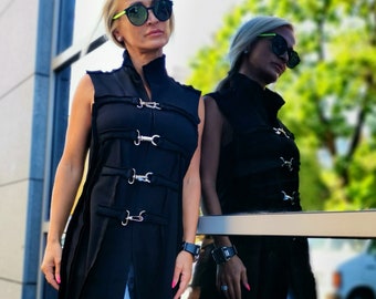 Długa kamizelka bez rękawów, ekstrawagancka kamizelka damska, asymetryczna kamizelka, odzież awangardowa, czarna kamizelka dla kobiet