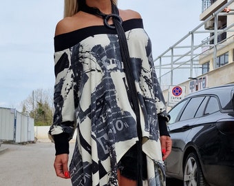 Asymmetric Cold Shoulder Tunic, Gothic Extravagant Top