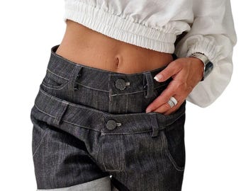Shorts vaqueros de cintura alta: Vaqueros vanguardistas con doble cinturón