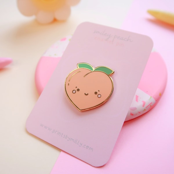 Smiley Peach Enamel Pin | Kawaii Peach Hard Enamel Pin | Lapel Pin | Small Gift | Gift for Her | Lanyard Pin | Gold Plated | Fruit Pin