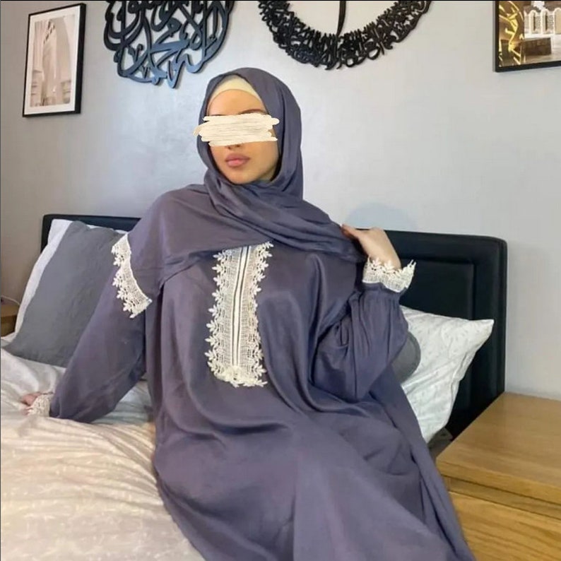 Gebetskleidung Muslime Saudi Prayer Dress Gebetskleid gebedsjurk Gebetsrobe Tarha sharshaf Lila