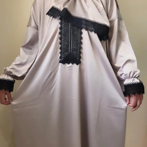 Exclusive Handmade Satin Prayer Dress  from Madina - Gebetskleid - Gebetskleidung - Abaya - Ramadan - Isdal - Khimaar - JIlbab