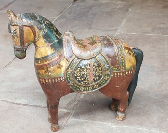 collectable horse statues