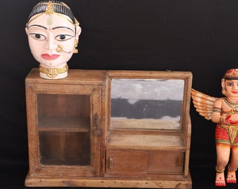 Handgefertigte Teak Holz Vitrine mit Spiegel: Vintage Wand Dekor